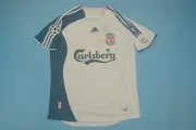 Liverpool retro 06/07 visitante - Imagen 10
