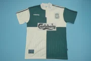 Liverpool retro 95/96 visitante