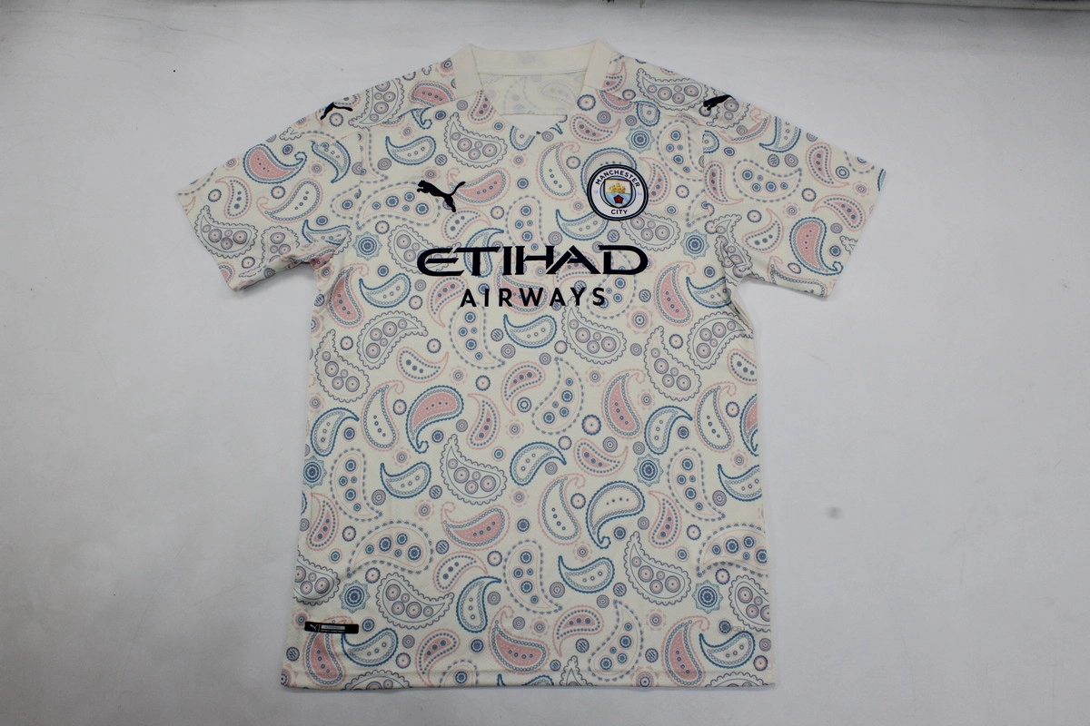 Retro-Clubes-Manchester-City-20-21-alternativa-portada Manchester City retro 20/21 alternativa - Imagen 1