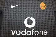 Manchester United retro 03/05 alternativa - Imagen 4