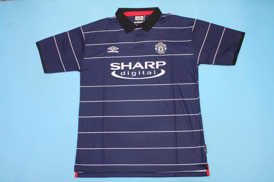 Retro-Clubes-Manchester-United-99-00-alternativa-portada Manchester United retro 99/00 alternativa - Imagen 1