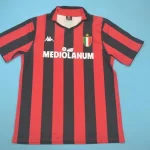 Milán retro 88/89 local