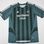 Newcastle United retro 05/06 visitante