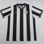 Newcastle United retro 83/84