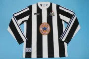 Newcastle United retro manga larga 96/97 local