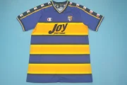 Parma retro 01/02 local