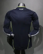 Real Madrid retro manga larga 10/11 visitante versión jugador - Imagen 4