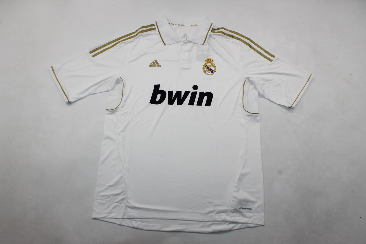 Retro-Clubes-Real-Madrid-11-12-version-jugador-portada Real Madrid retro 11/12 local version jugador - Imagen 1