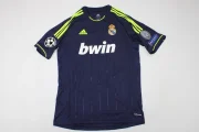 Real Madrid retro 12/13 visitante - Imagen 17