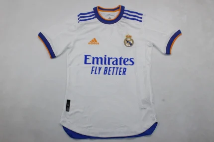 Real Madrid retro 21/22 local version jugador