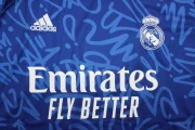 Real Madrid retro 21/22 visitante - Imagen 5
