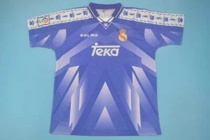 Real Madrid retro 96/97 visitante