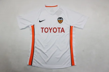 Valencia retro 06/07 local