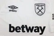 West Ham retro 22/23 - Imagen 13