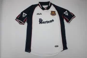 West Ham retro 99/01 visitante - Imagen 15