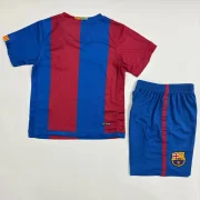 Kit de niño Barcelona retro 06/07 - Imagen 3