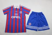 Kit de niño Bayern Münich retro 95/97