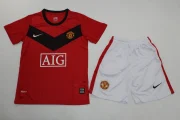 Kit de niño Manchester United retro 09/10