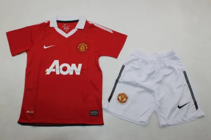 Kit de niño Manchester United retro 10/11 local