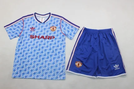 Kit de niño Manchester United retro 90/92