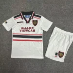 Kit de niño Manchester United retro 96/97 visitante