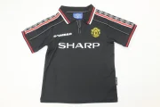 Kit de niño Manchester United retro 98/99 alternativa - Imagen 14