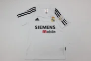 Kit de niño Real Madrid retro 02/03 - Imagen 4