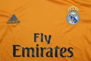 Kit de niño Real Madrid retro 13/14 alternativa - Imagen 16