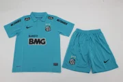 Kit de niño Santos retro 12/13 alternativa