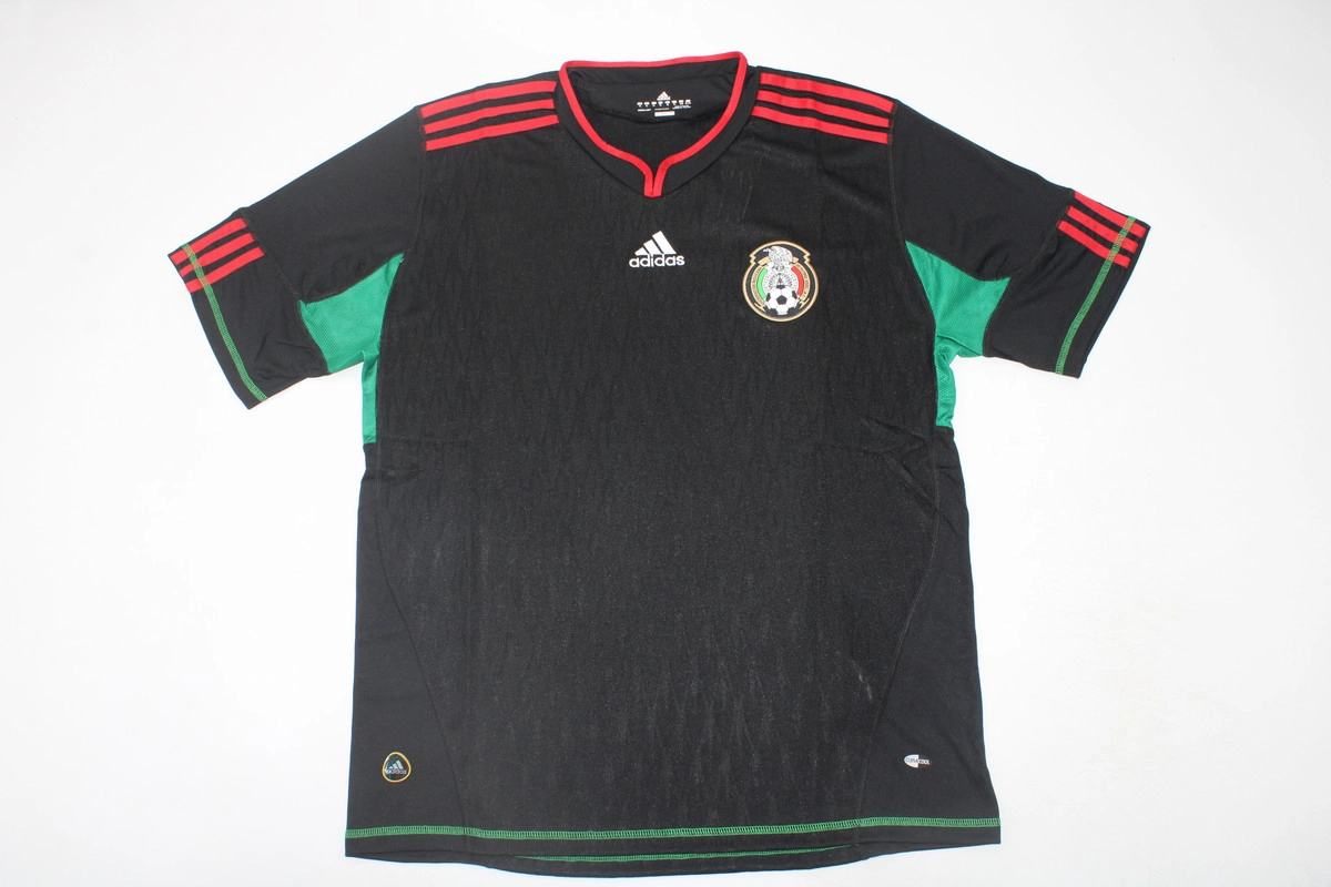 Retro-Mexico-2010-visitante-portada México retro 2010 visitante - Imagen 1