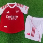 Kit de niño Arsenal local versión jugador 25/26