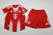 Kit de niño Bayern Münich local versión jugador 25/26