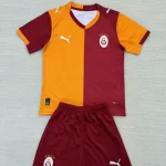 Kit de niño Galatasaray local 25/26