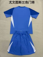 Kit de niño Juventus portero color azul 25/26 - Imagen 2