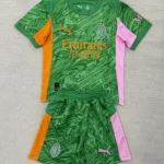 Kit de niño Milán portero color verde 25/26