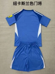 Kit de niño Newcastle United portero color azul 25/26 - Imagen 2