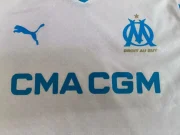 Kit de niño Olympique Marsella local versión jugador 25/26 - Imagen 2