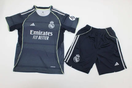 Kit de niño Real Madrid visitante 25/26