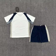 Kit de niño Tottenham local 25/26 - Imagen 2