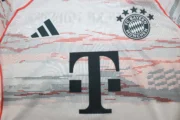 Kit de niño Bayern Münich visitante versión jugador 25/26 - Imagen 10