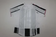 Kit de niño Juventus local versión jugador 25/26 - Imagen 11