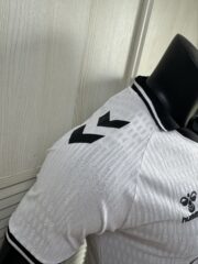 Celta de Vigo 100 aniversario color blanco versión jugador - Imagen 7