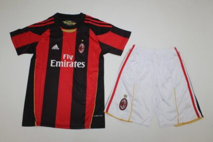 Kit de niño Milan retro 10/11