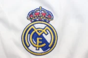 Kit de niño Real Madrid local 25/26 - Imagen 6