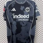 Eintracht Frankfurt visitante 25/26