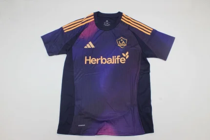 LA Galaxy visitante 25/26