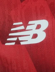 Lille local 25/26 versión jugador - Imagen 4