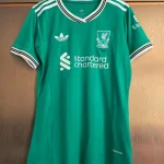 Liverpool alternativa 25/26 versión femenina