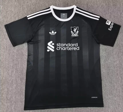 Liverpool portero color negro 25/26