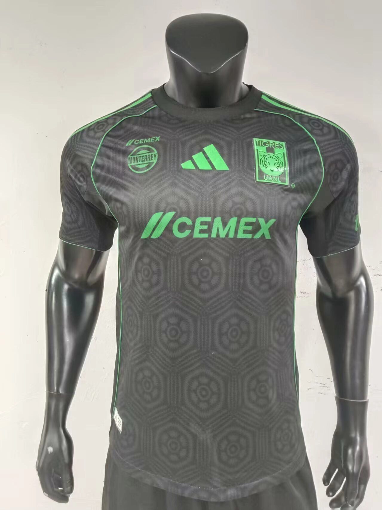 Clubes26-Tigres-alternativa-version-jugador-portada Tigres alternativa 25/26 versión jugador - Imagen 1